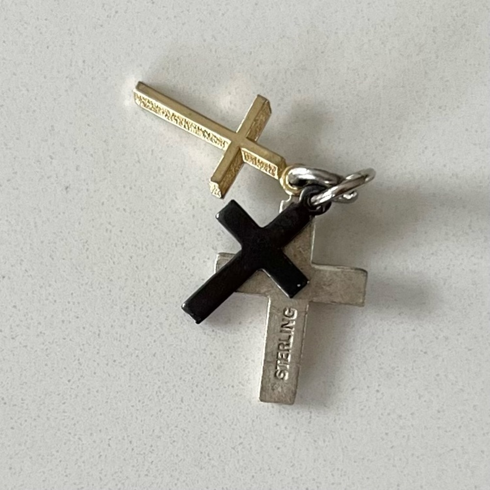 ⭐️ 3 Vintage Sterling Silver Mini Cross Charms - Picture 2 of 6
